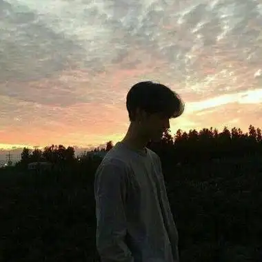 男生真人冷酷忧伤帅气头像意境男生高清图片大全