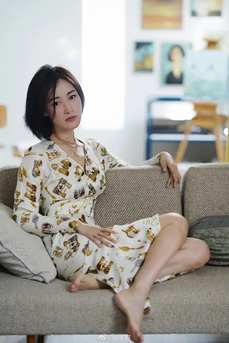赵子琪发布生日写真,原来她都44岁了!