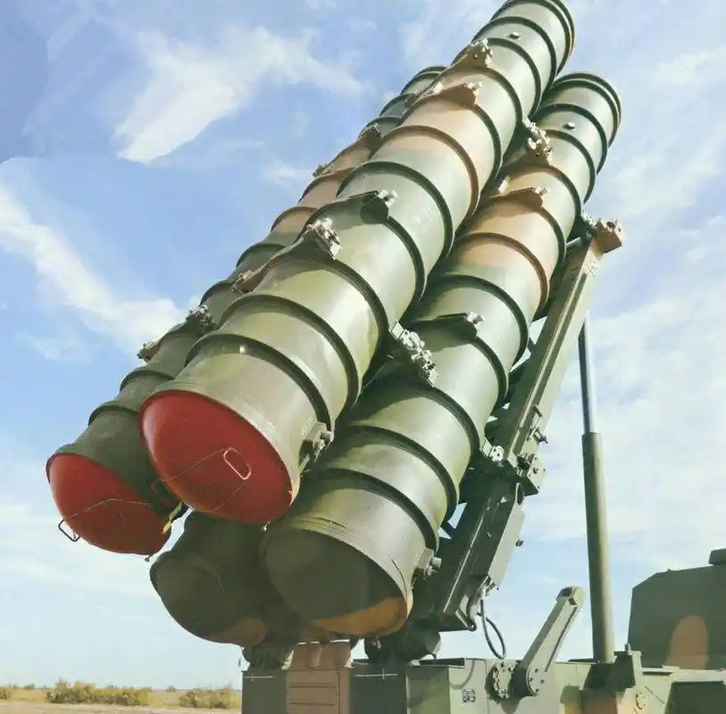 空军红旗22防空导弹射击猛图