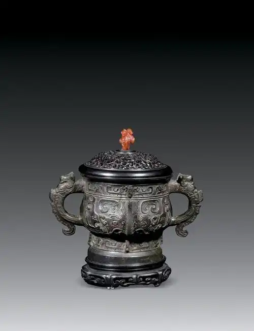 0056 汉 青铜龙耳簋式炉