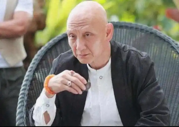 8位"大反派"男演员,外表凶神恶煞,生活中却是专情专一大暖男