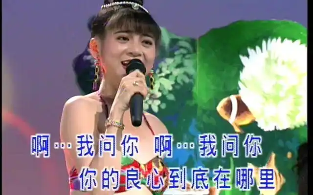 高清60帧十二大美女海底城泳装歌唱秀