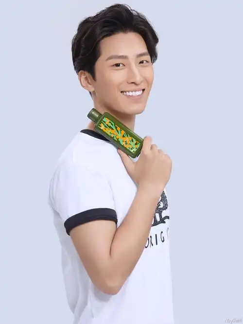 《海上牧云记》里的另一位国民初恋——窦骁