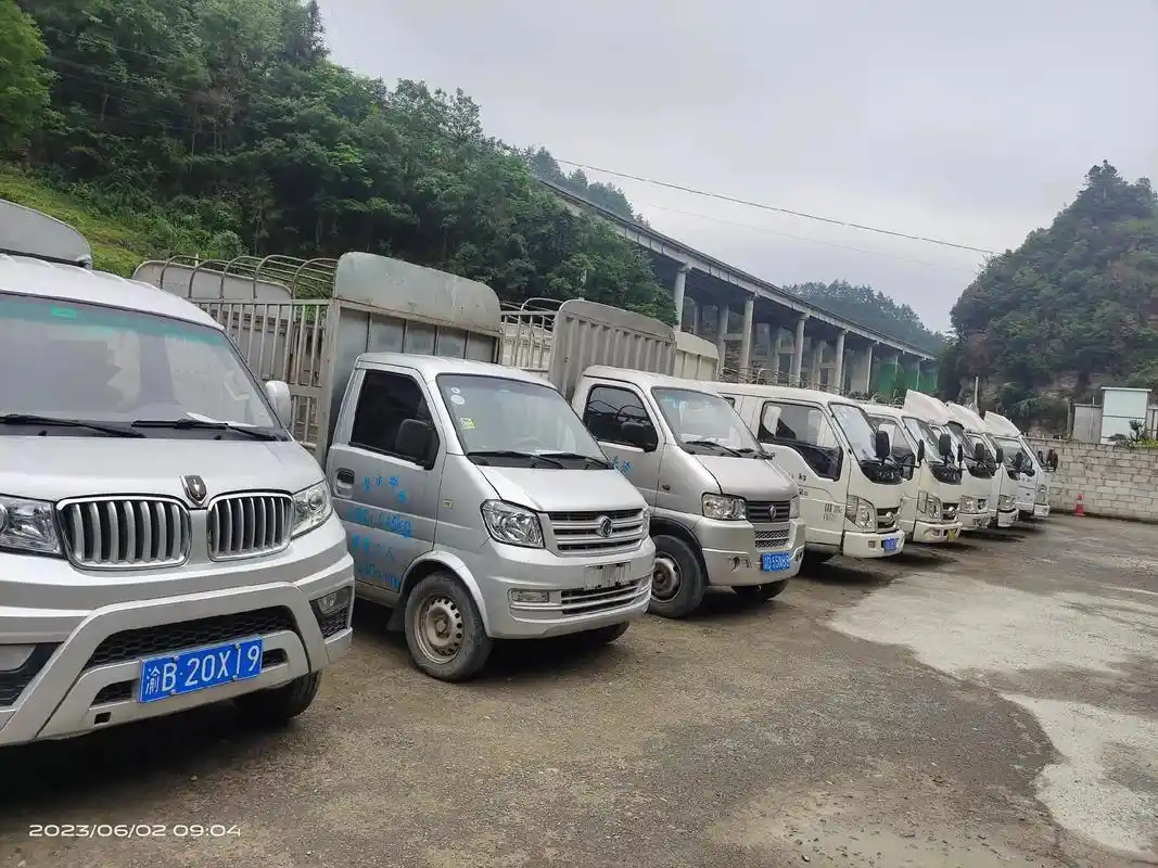 黔江册山二手车市场.你好,六月!货车一排排,喜欢你就来!市场 - 抖音