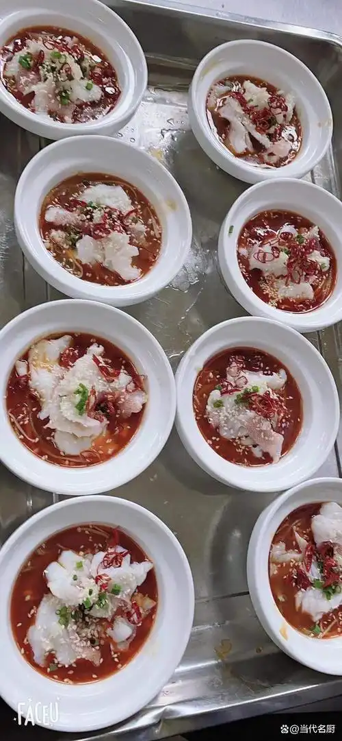 「国家名厨」刘亚军 江苏省首届五星级名厨 资深级中国烹饪大师