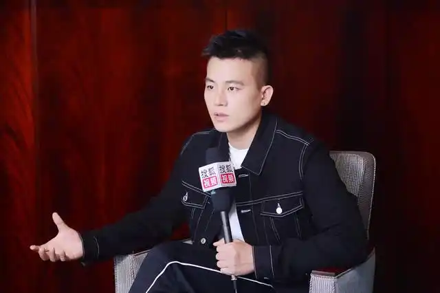 专访欧豪:比电影脸更重要的是,你要有一张会说故事的脸_手机搜狐网