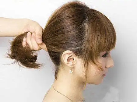 短发盘头发的技巧中短发简单盘头发