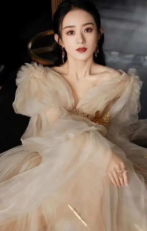 冯绍峰_冯绍峰赵丽颖最新消息复合