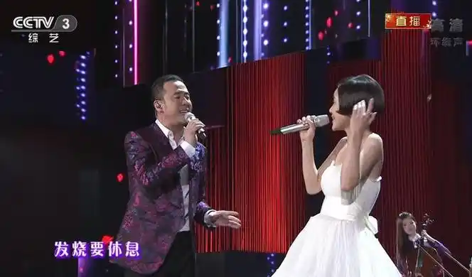 这首《答案》是杨坤专门为春晚而创作的.