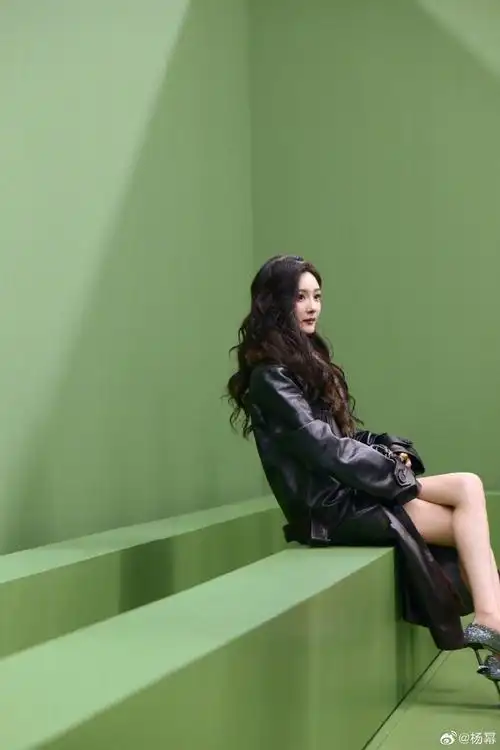 杨幂秀场梦回顾里