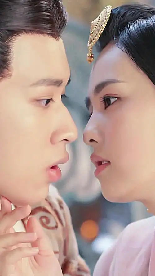 于正新捧的女星中,她颜值比吴谨言还高还神似孙艺珍