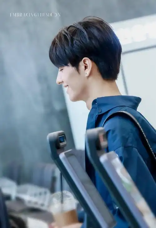 王子浩##枣间time