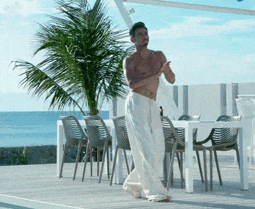 戴娆圆了杨烁的演员梦却不知众人的火眼金睛早已把他看穿