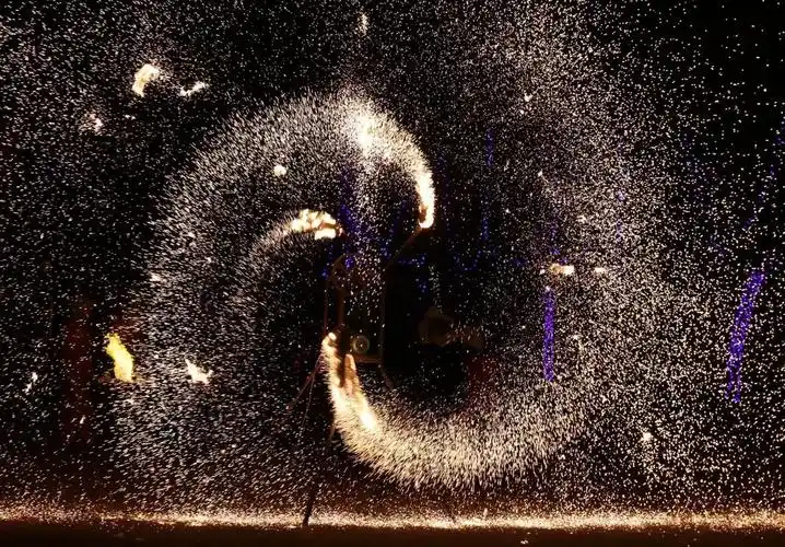 望天湖出大招,黄金周门票免费送,万元奖金等你来拿!