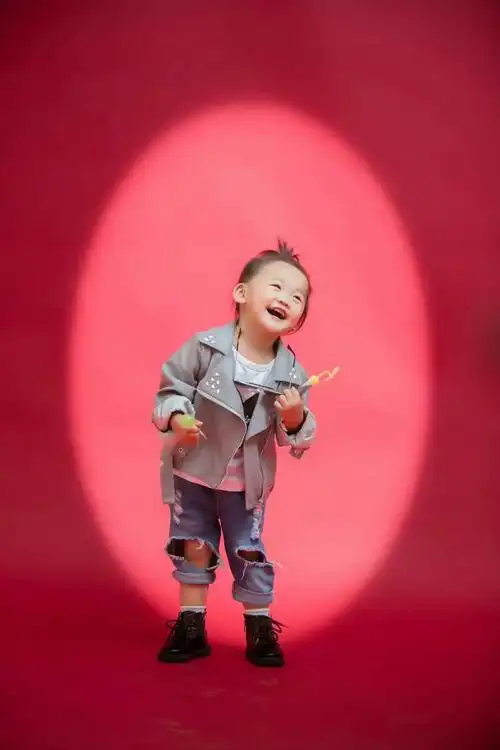 开心就要放肆的大笑