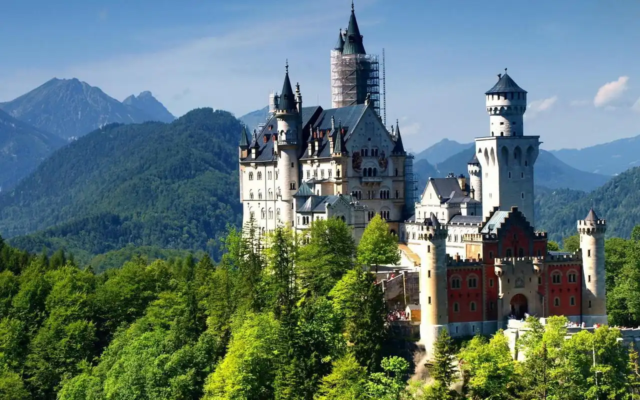 梦幻高端大气城堡桌面壁纸图片下载高清大图预览1440x900_风景壁纸