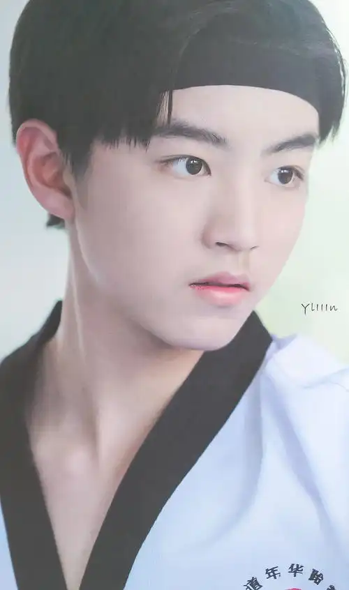 王俊凯# 《超少年密码》王俊凯生写高扫