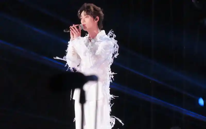 时代少年团理想之途演唱会 陪你度过漫长岁月 丁程鑫 饭拍