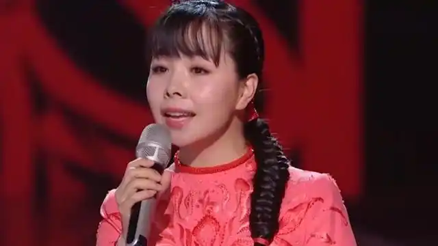 王二妮太厉害了!一开口把薛之谦都带偏了,忘记原唱是怎么唱的了