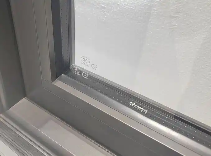 中空玻璃升级暖边条原来窗户还可以这么保暖