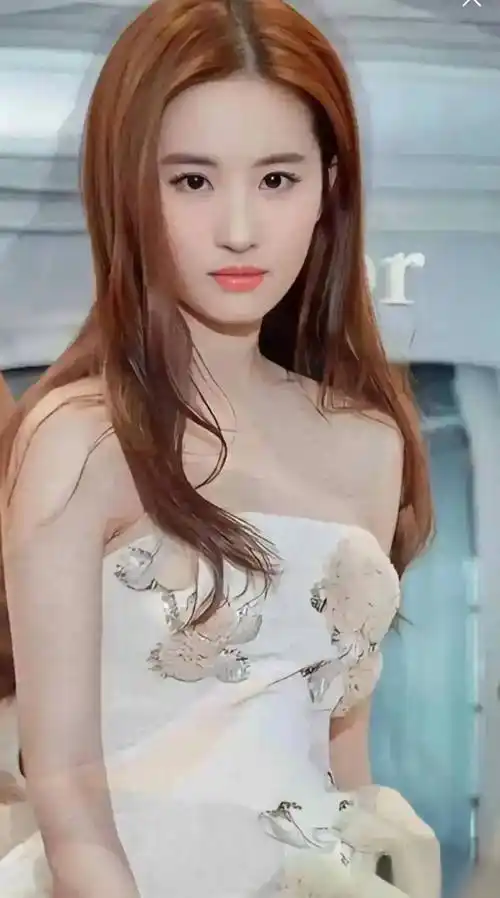 刘亦菲为什么不结婚?网友的分析很精准;似乎就是这个理!