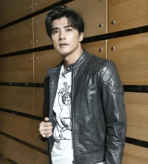 贺军翔性骚扰案落幕,获不起诉处分,演艺生涯受影响