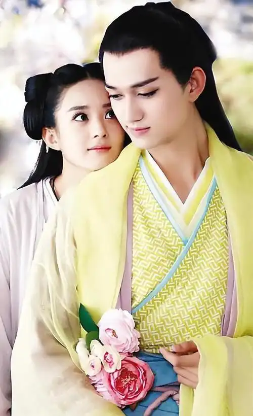 他把亲弟弟带入娱乐圈,搭档赵丽颖而大火,自己却还在跑龙套|马可|马赫