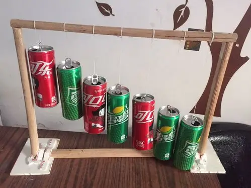 利用废弃的塑料制品,易拉罐,吸管等材料自制小乐器,真的太棒啦!