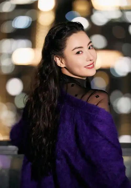 又被张柏芝惊艳了!