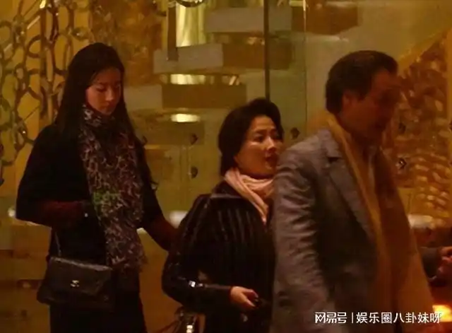 天仙妈妈刘晓莉国家一级舞蹈演员却甘愿为刘亦菲背锅20年