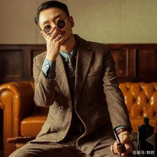 雅痞大叔的扮酷耍帅的利器,穿上它你就是街头风景线,超打眼的哦