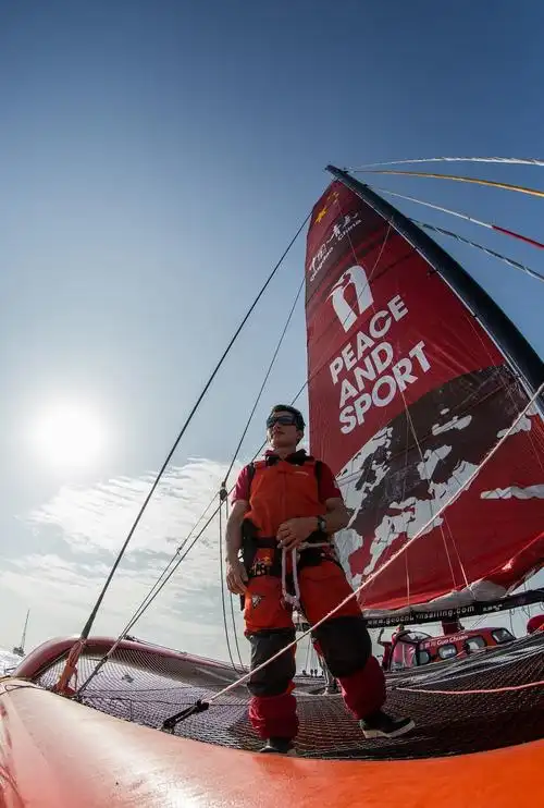 帆船中国航海家郭川挑战单人跨太平洋世界纪录