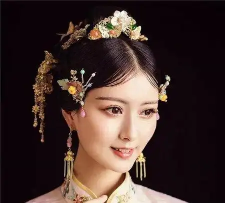 中式古典新娘发型 端庄大气的新娘发型