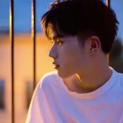 酷酷的男生头像霸气2020 失忆是最好的解脱