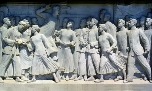 马上咱们即将迎来五四运动百年纪念,1919年的54运动,不仅仅是中国青年