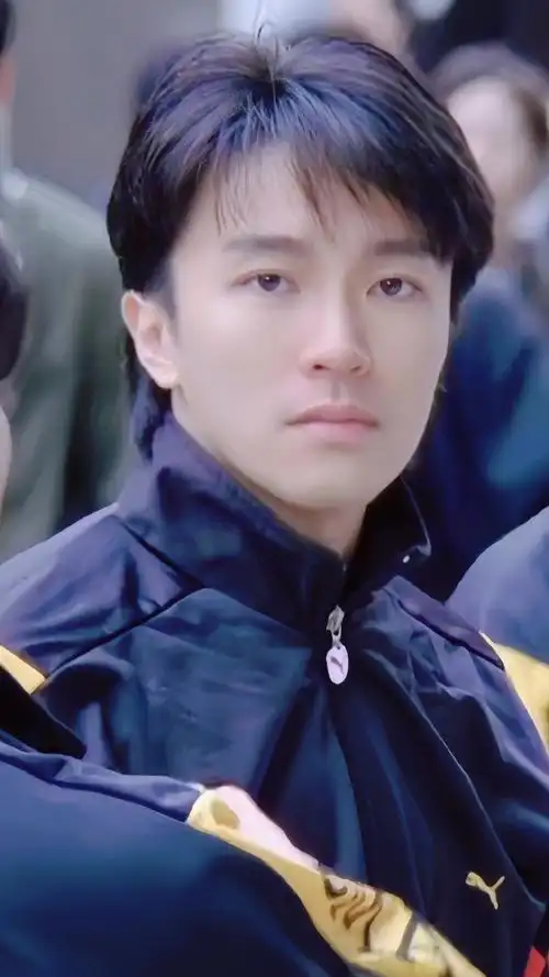 周星星,你可真是太~帅了!周星驰超话周星驰超话#周星驰##周星星