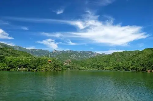 游在·延庆 ,到青山绿水中,种下万点绿,踏寻一抹"红"!