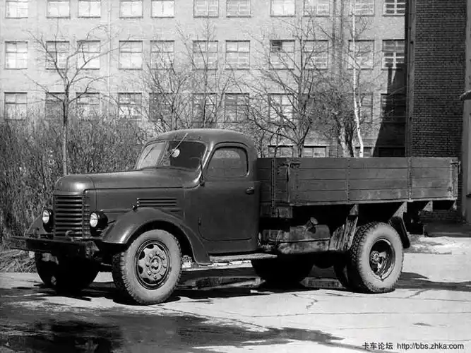 车型影响深远从吉斯150到吉尔164的变化史