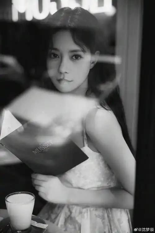 沈梦辰法式羊毛卷##沈梦辰冻红妆