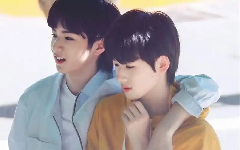 宋亚轩刘耀文快来康康文轩那些心动名场面啊wsl