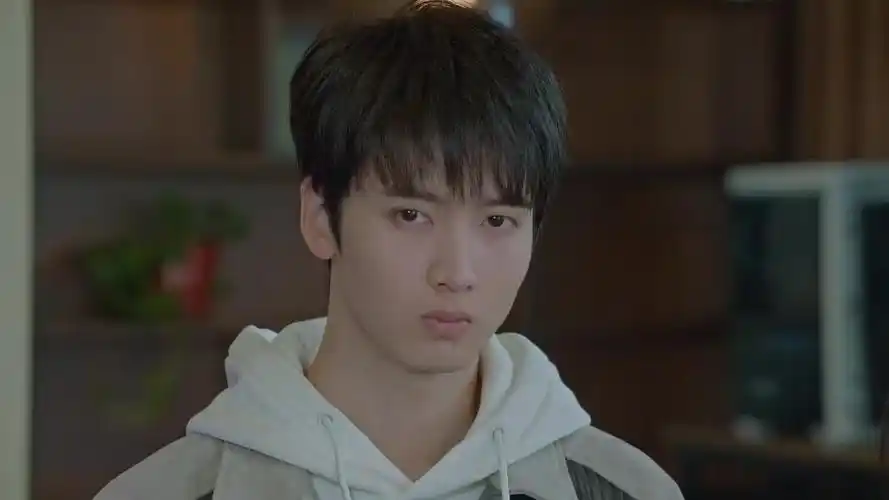 时光与你别来无恙陈宥维绝美神颜青春气质无人能敌