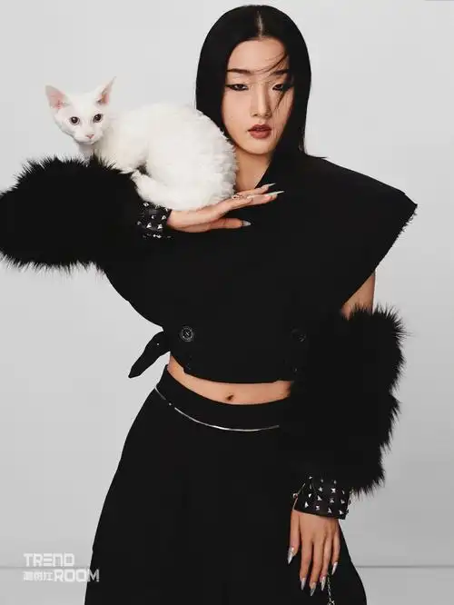 杂志妆发yamy郭颖