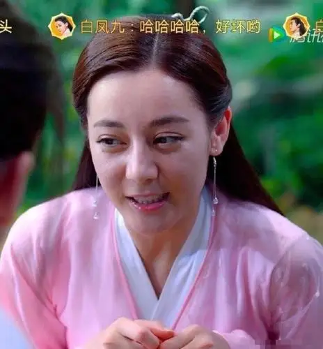 原创去掉粉丝滤镜才28岁的迪丽热巴,剧中有点显老,花期有点短啊