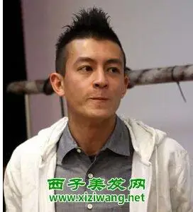 莫西干短发寸头发型可以让你身上的气息更加完美,当然在中国人打造的