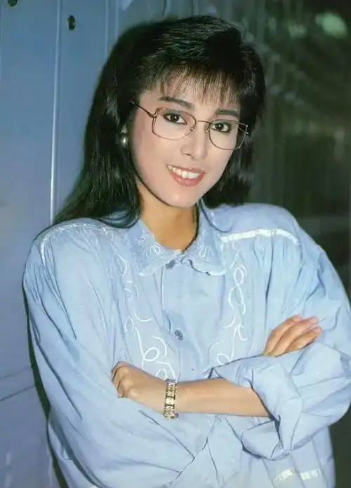 米雪个人资料简介(与一生所爱相恋26年没结婚) - 帮企客