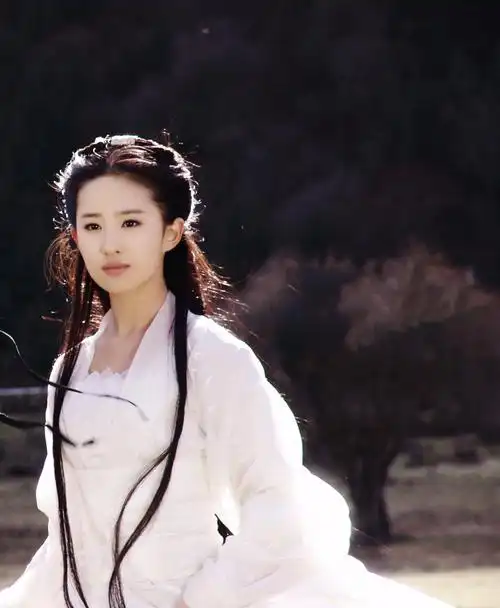 刘亦菲的古装扮相哪个更美至今为止
