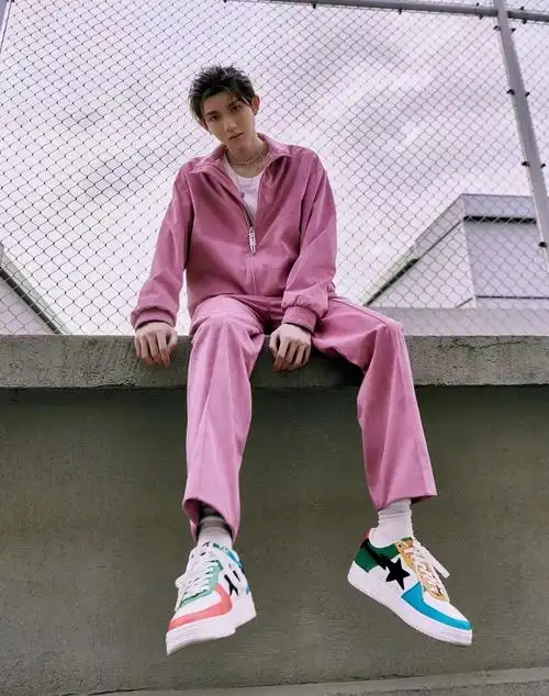 bapestatokyo王源同款低休闲情侣色彩流行明日之子休闲板鞋