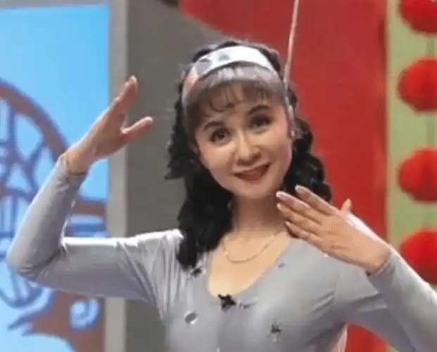 原来他就是蔡明儿子隐瞒37年不公开是蔡明的骄傲更是心病