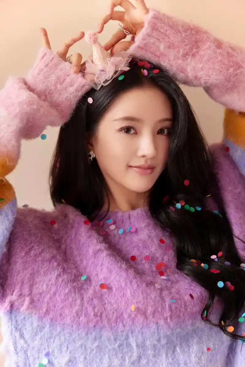 刘些宁高清壁纸头像(十)[庆祝]