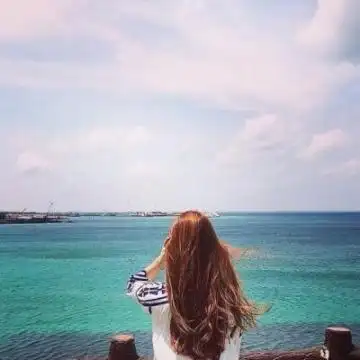 韩国热门好看女生微信背影头像我冷酷无情全都拜你所赐